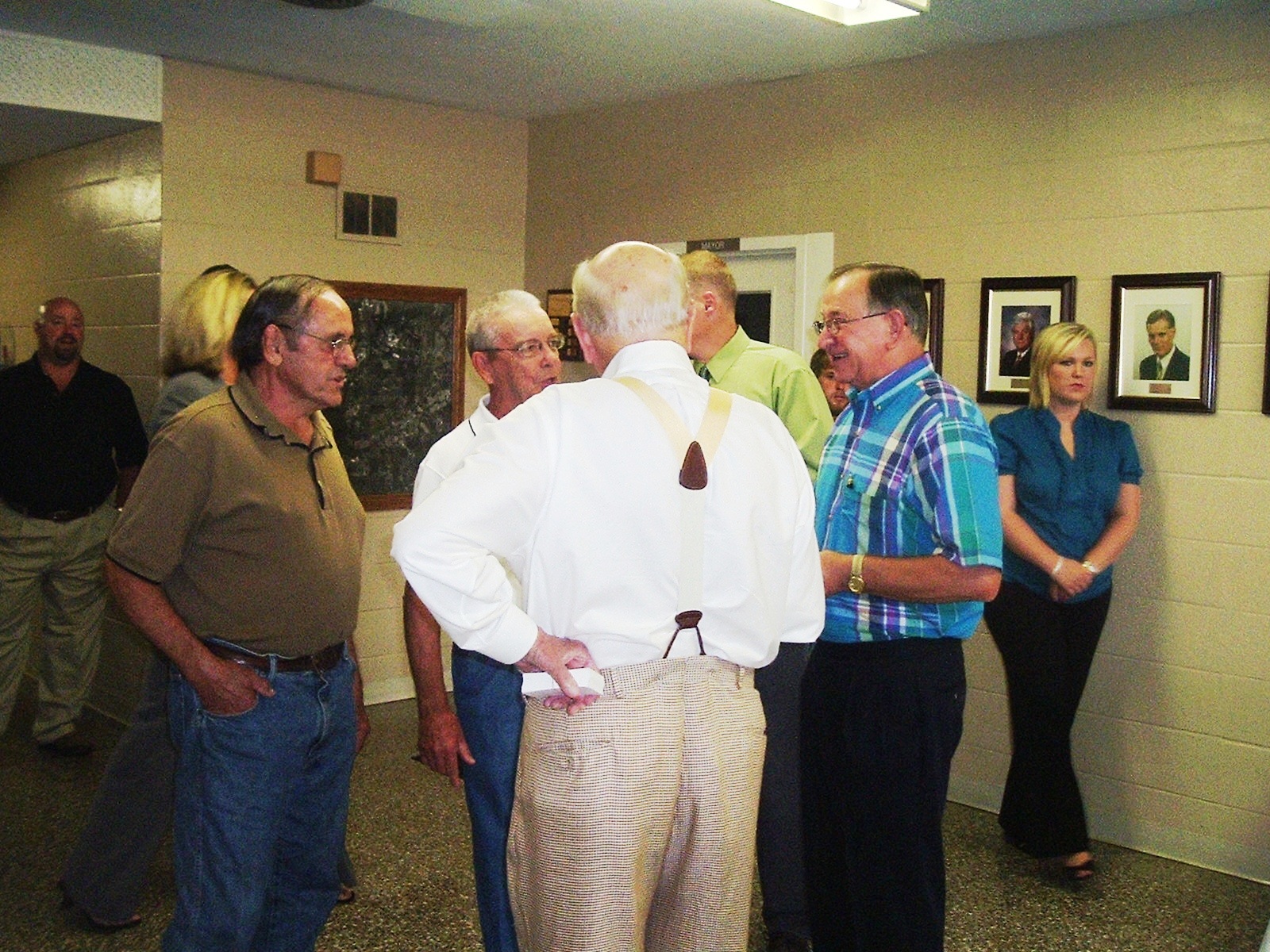 'Meet & Greet' Held Tuesday Night August 19th, 2008 photo 4 of 17