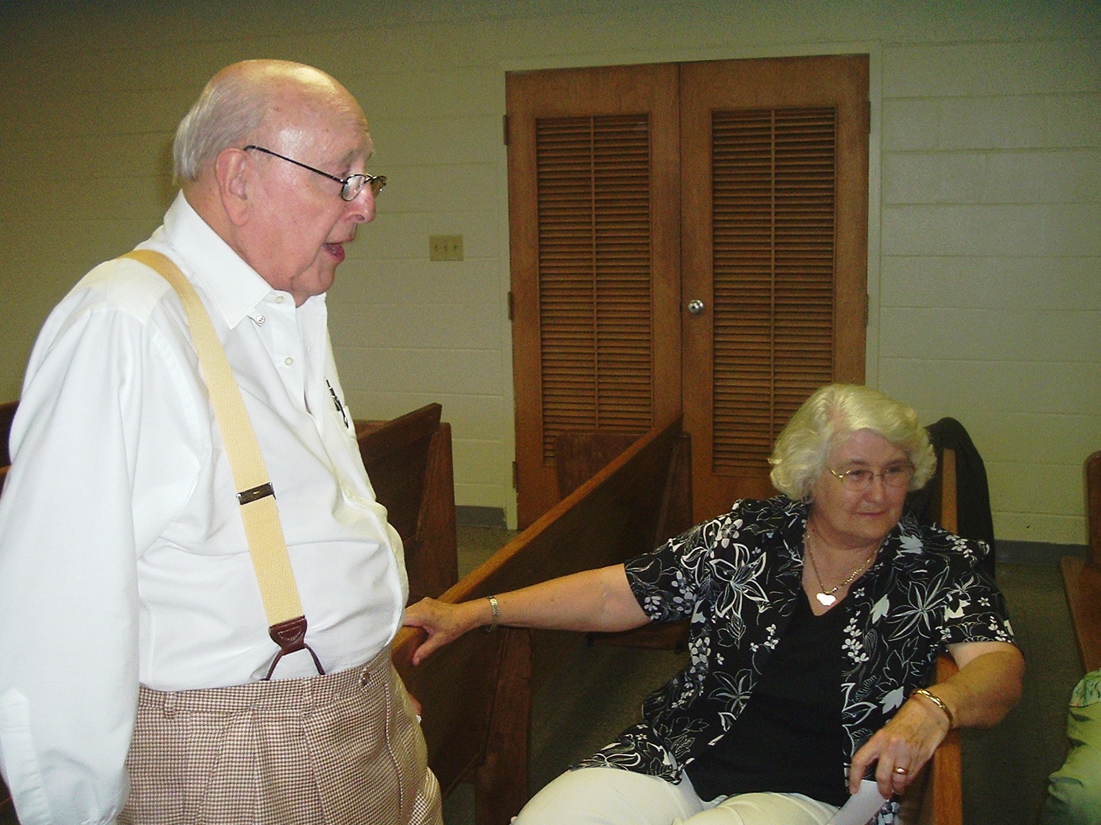 'Meet & Greet' Held Tuesday Night August 19th, 2008 photo 11 of 17